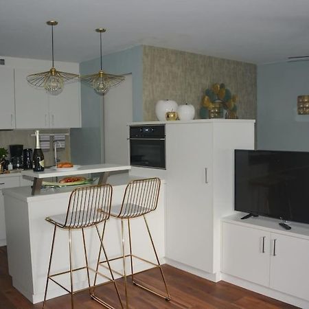 Moderne Ferienwohnung Merano Exteriör bild