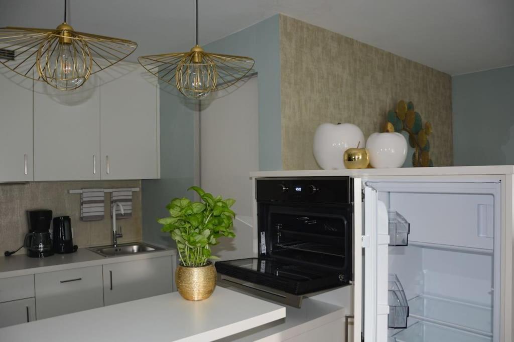 Moderne Ferienwohnung Merano Exteriör bild